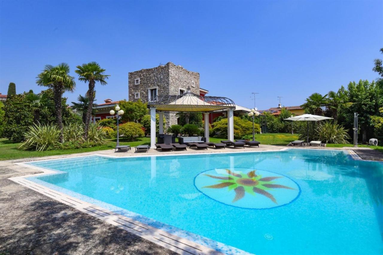 Private Luxury Villa With Pool Moniga del Garda Eksteriør bilde