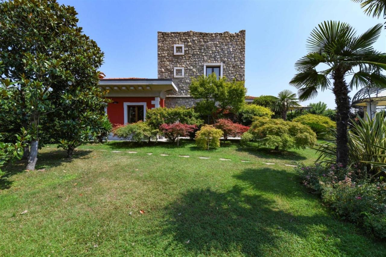 Private Luxury Villa With Pool Moniga del Garda Eksteriør bilde