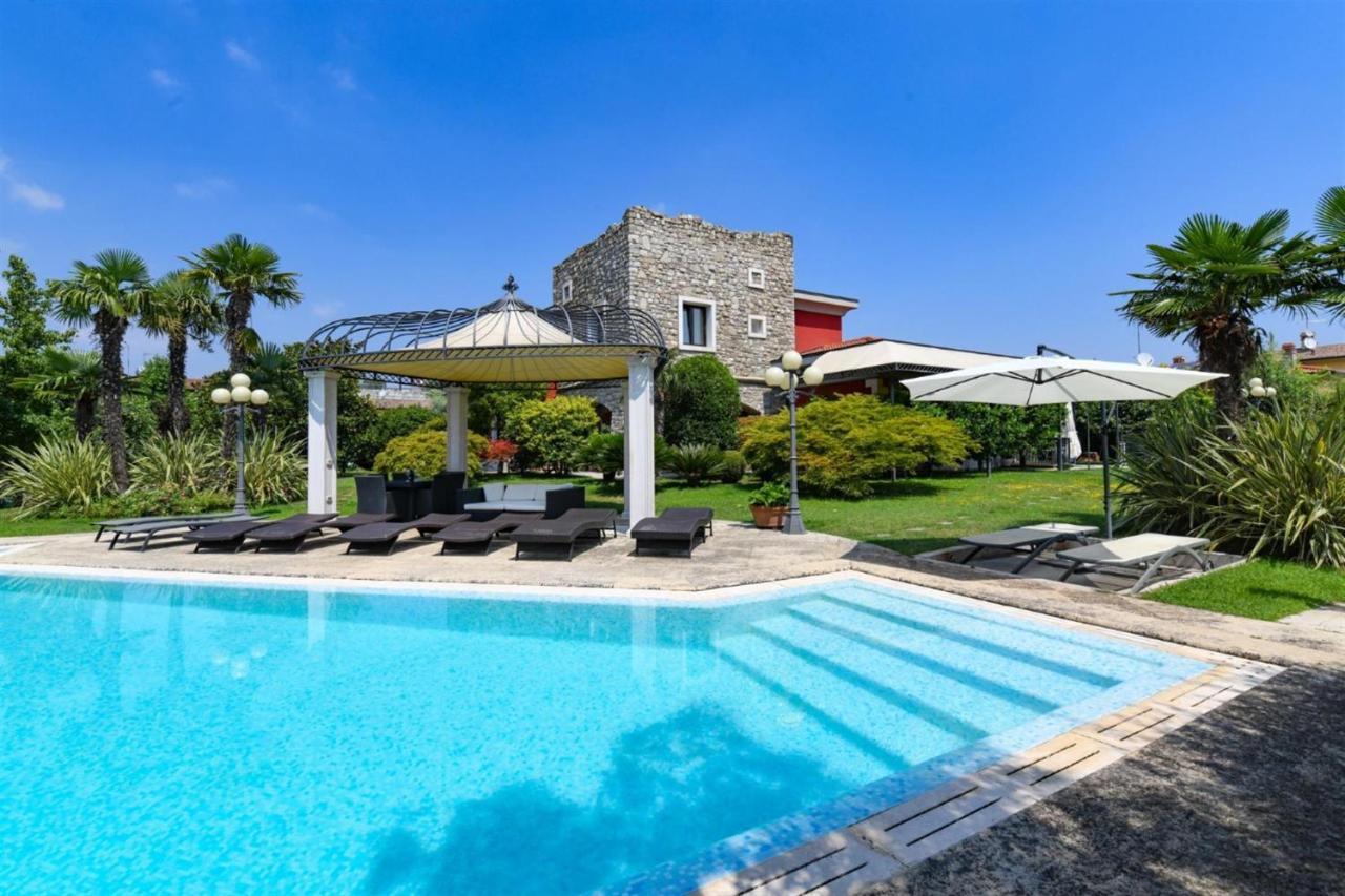 Private Luxury Villa With Pool Moniga del Garda Eksteriør bilde