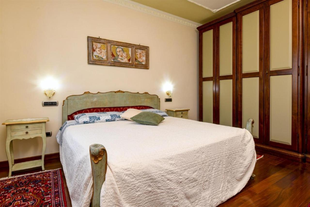 Private Luxury Villa With Pool Moniga del Garda Eksteriør bilde